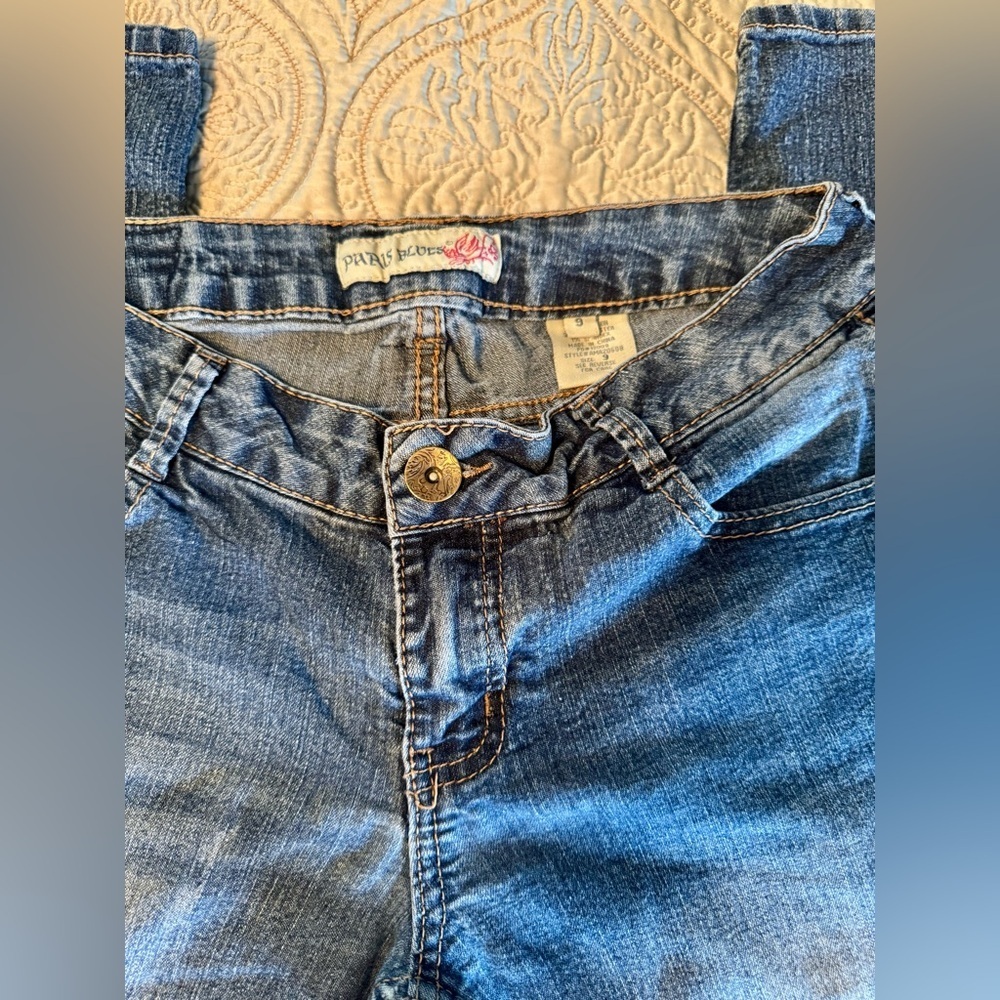 Classic Blue Skinny Jeans with Vintage Fading - Picture 3 of 8